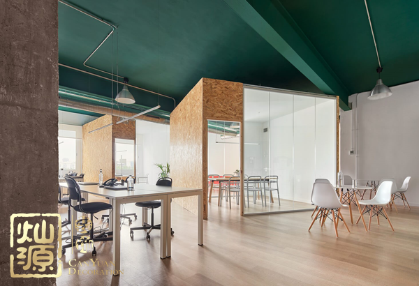 法國農場母雞熱死 下一個可能就是辦公室里的你了