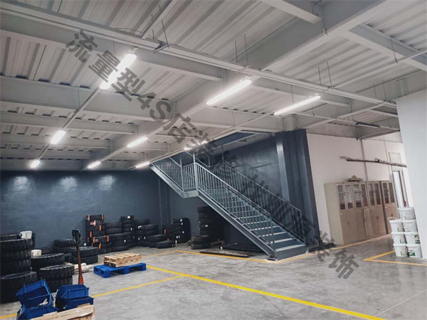 廣西合力叉車4s店裝修實景圖—燦源裝飾 廣西合力叉車4s店裝修實景圖—燦源裝飾